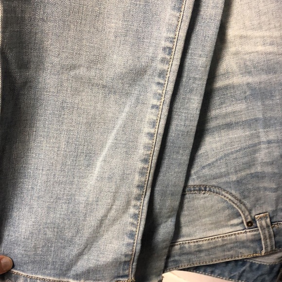 LL Bean skinny light wash denim Jean Sz4 - Picture 4 of 4